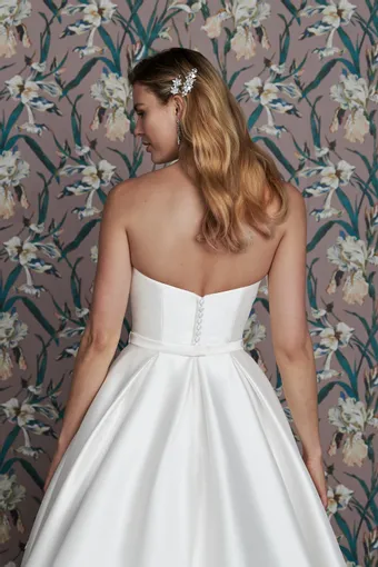 Justin Alexander Signature Style 99144 #4 backface vertical cropped thumbnail