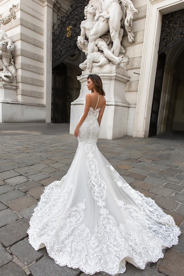 European Couture Backface Thumbnail Image