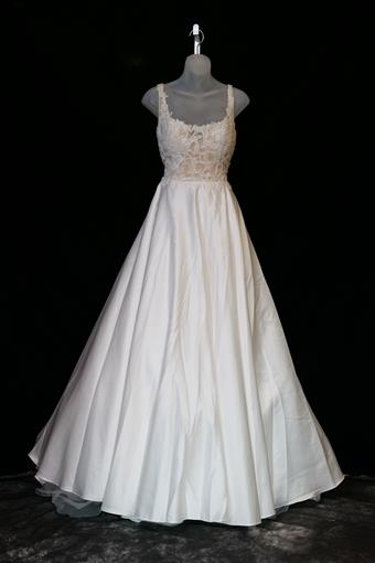 La Mour Style #LA8233L #0 default frontface thumbnail