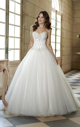 Stella York 5718