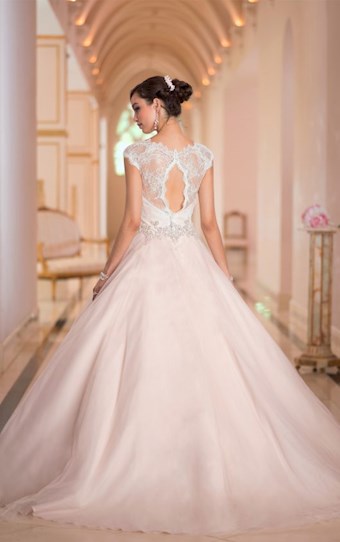 Stella York 5923