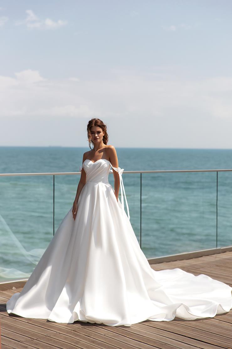 Giovanna Alessandro Bridal Gowns Elegant Wedding Dresses Boston