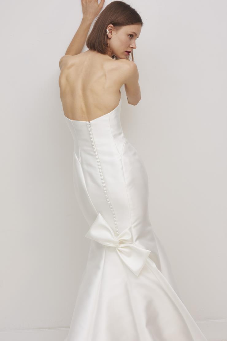 Rivini By Rita Vinieris The White Gown Lancaster The White Gown