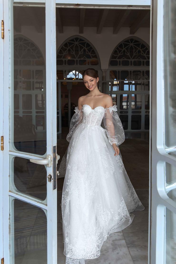 Daria Karlozi | TK Bridal - Lightness | TK Bridal