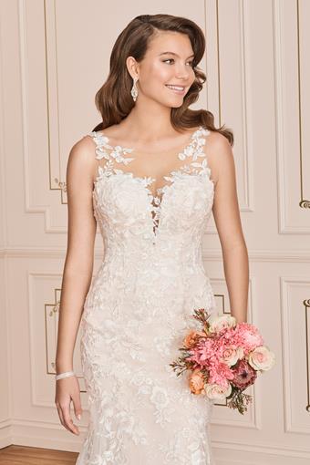 Aaliyah Sophia Tolli #5 frontface vertical cropped thumbnail