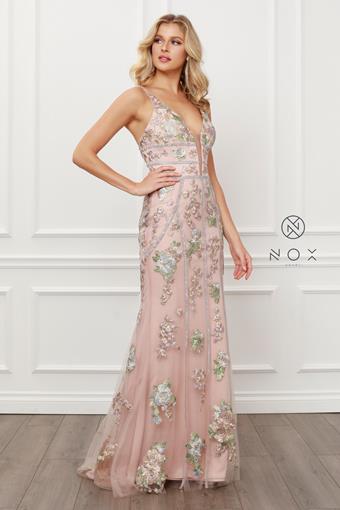 Nox Anabel G478 #1 vertical thumbnail