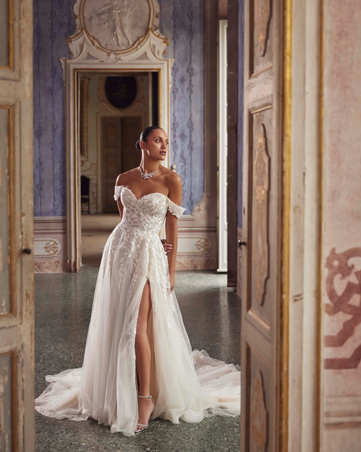 Justin Alexander Carlee Default Thumbnail Image