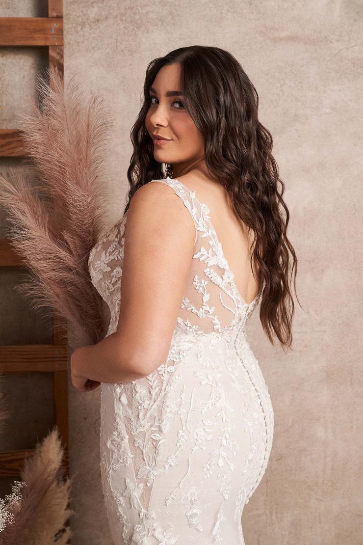 Lillian West 66183PS #3 default backface vertical cropped picture