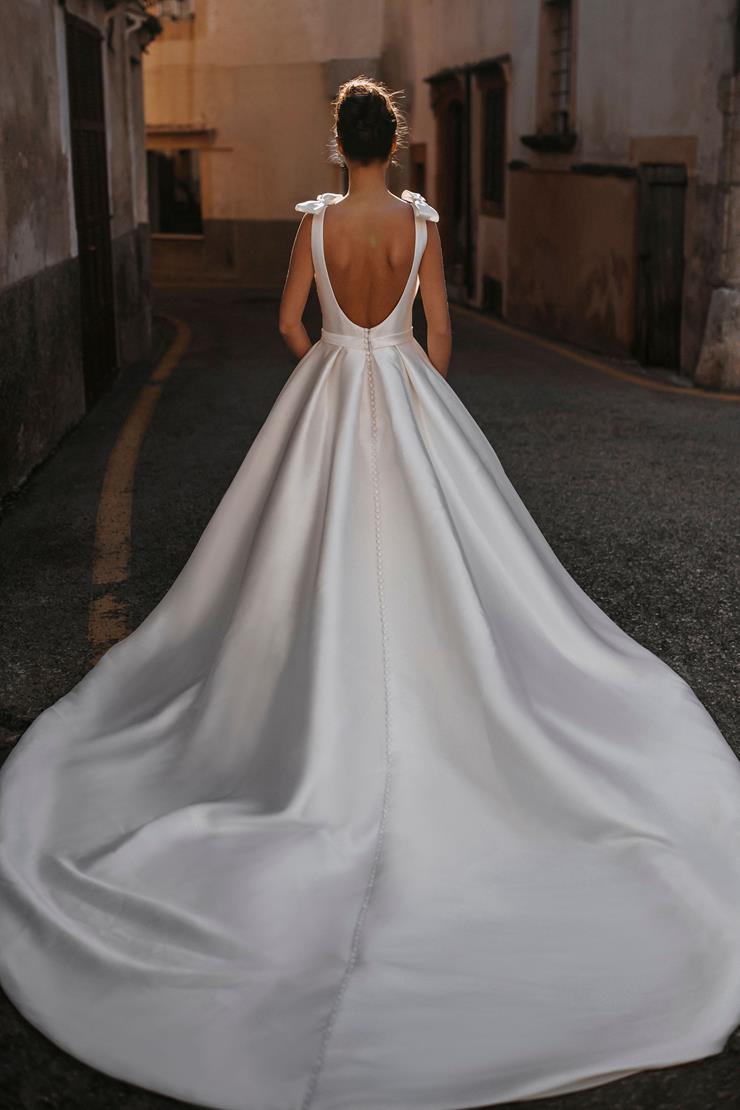 Abella Molly Style #E173 #1 vertical picture