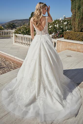 Casablanca Bridal | Burr Bridal - Carly | Burr Bridal