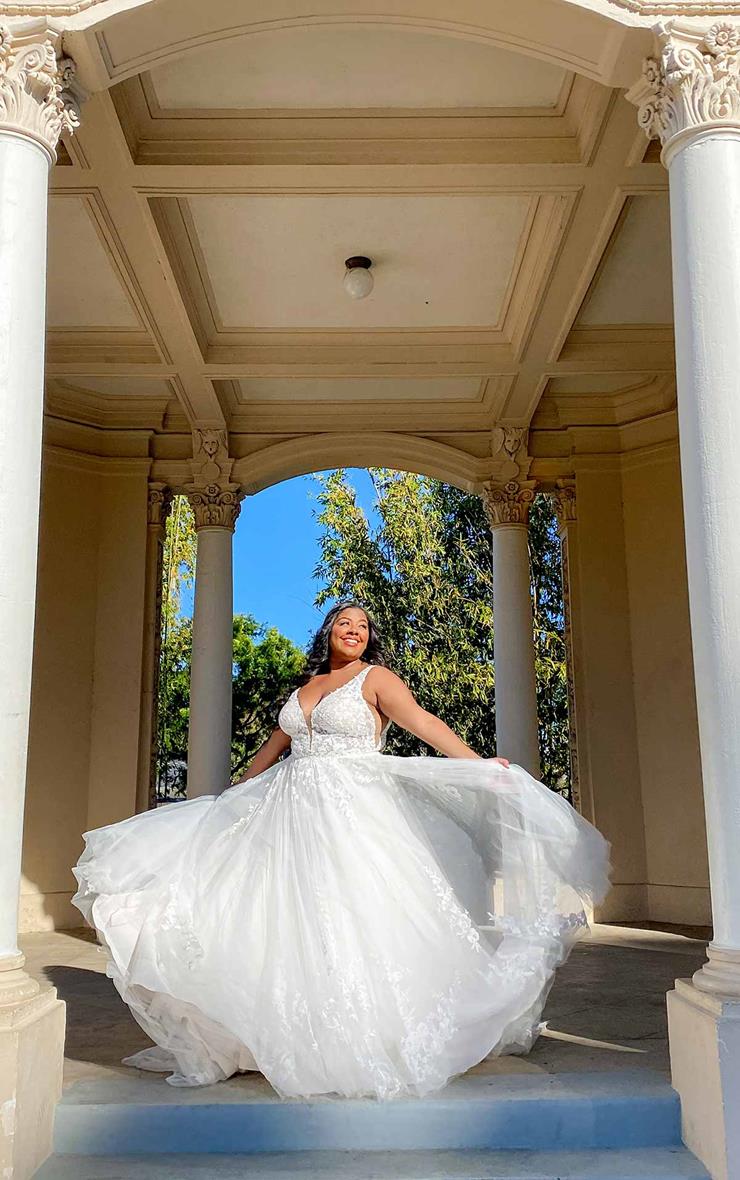 Stella York 7194 Plus #0 default frontface vertical picture