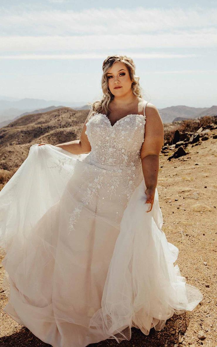 Stella York 7322 Plus #7 vertical picture