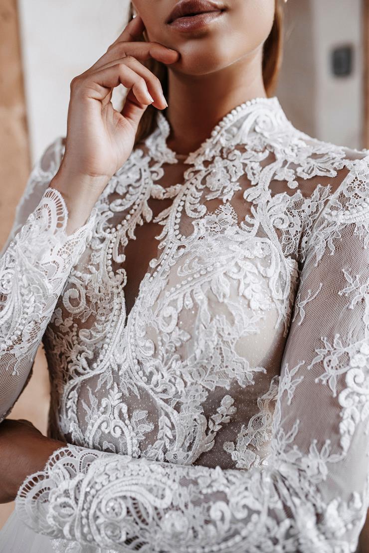 Abella Renata Style #E202 #1 vertical picture