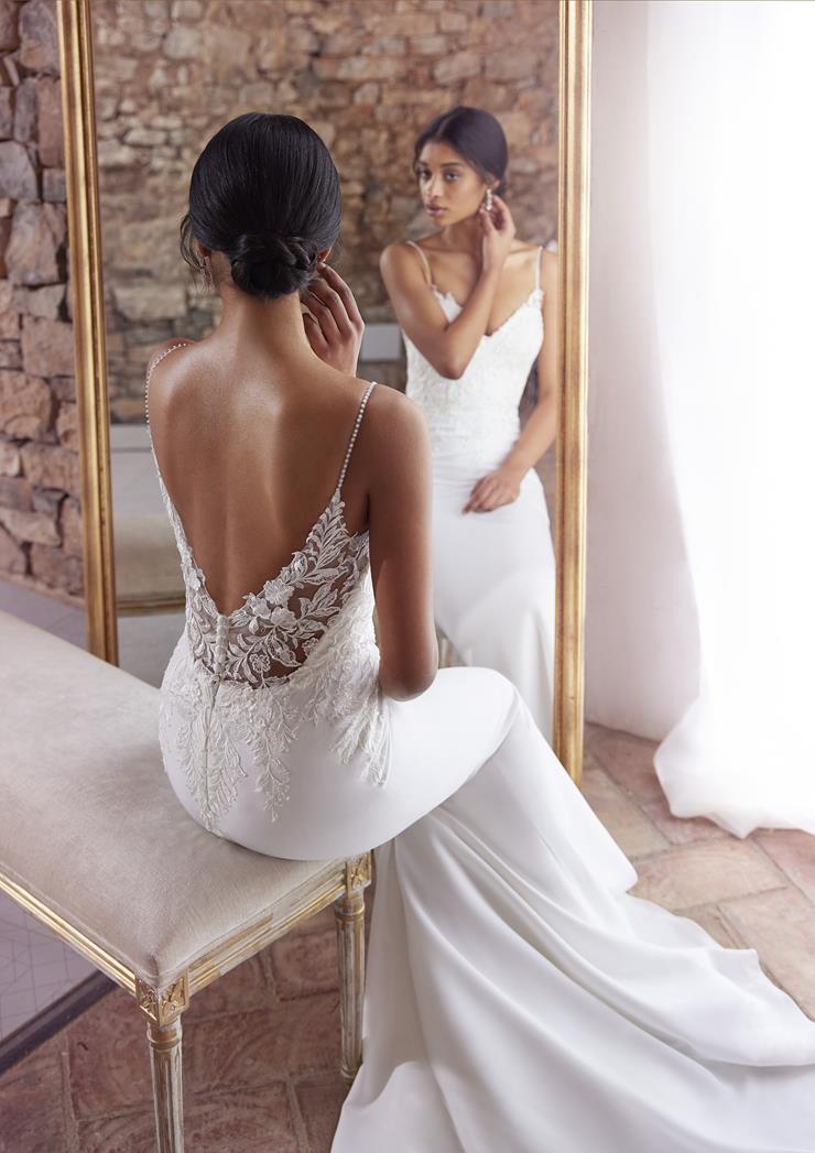 Pronovias Amawana