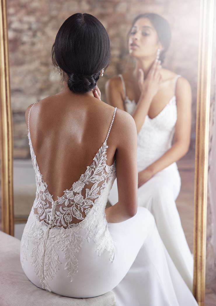 Pronovias Amawana