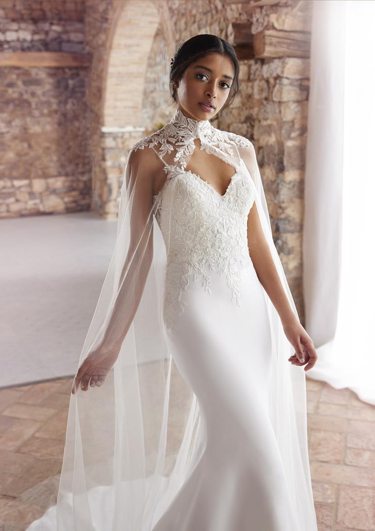 Pronovias Amawana