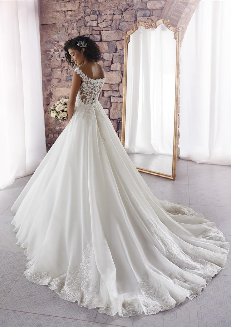 Pronovias Ashaya
