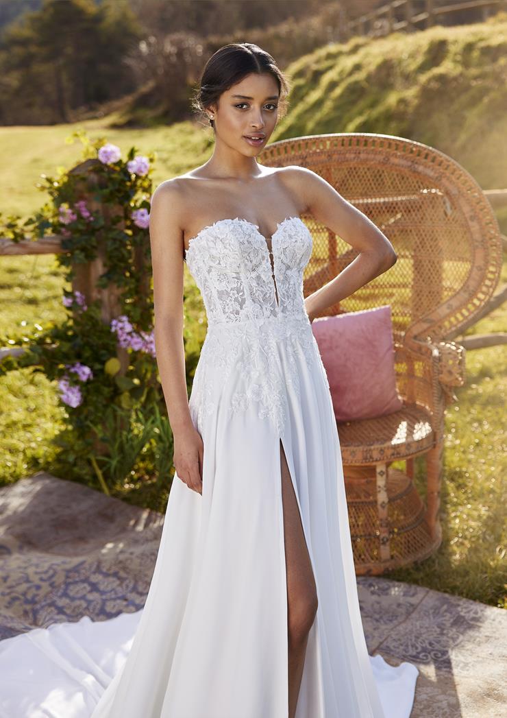 Pronovias Bhalabasa