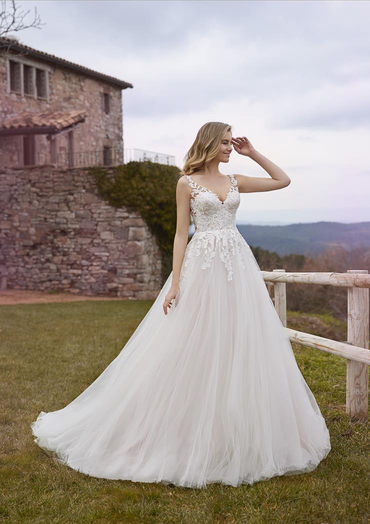 Pronovias Fitiavana