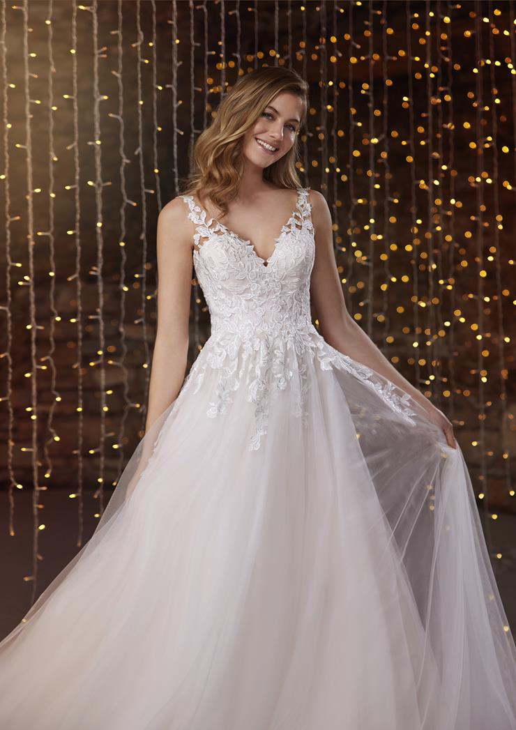Pronovias Fitiavana
