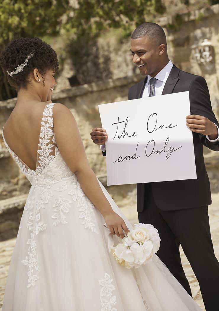 Pronovias Hubun