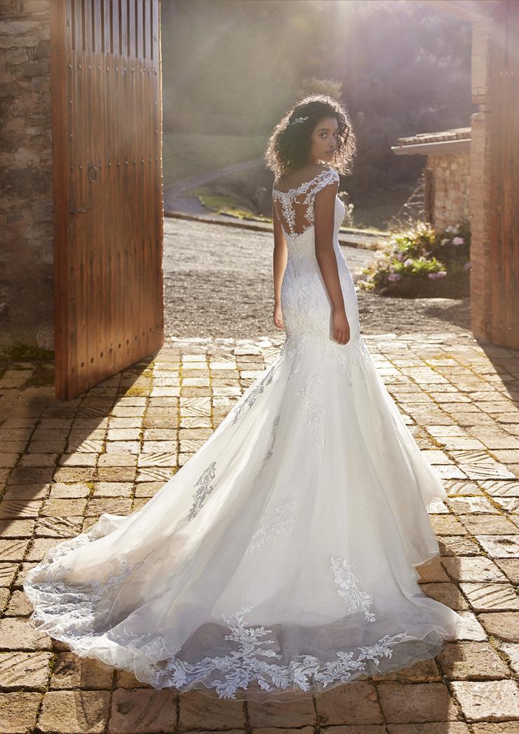 Pronovias Kasih