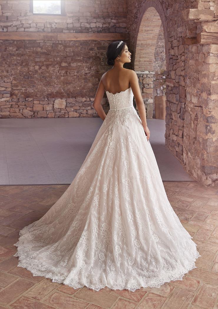 Pronovias Leift