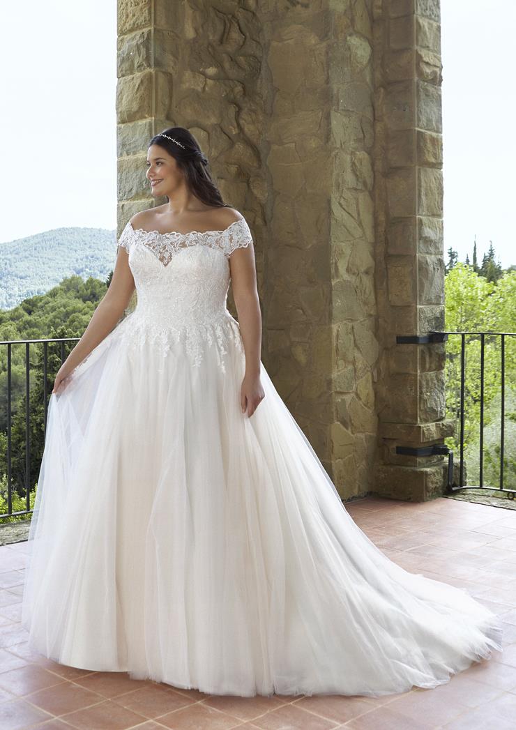 Pronovias Lerato