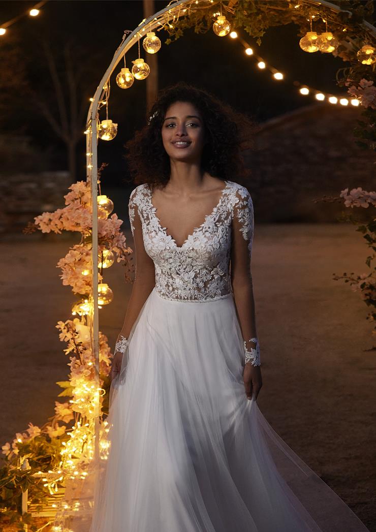 Pronovias Wanyinan