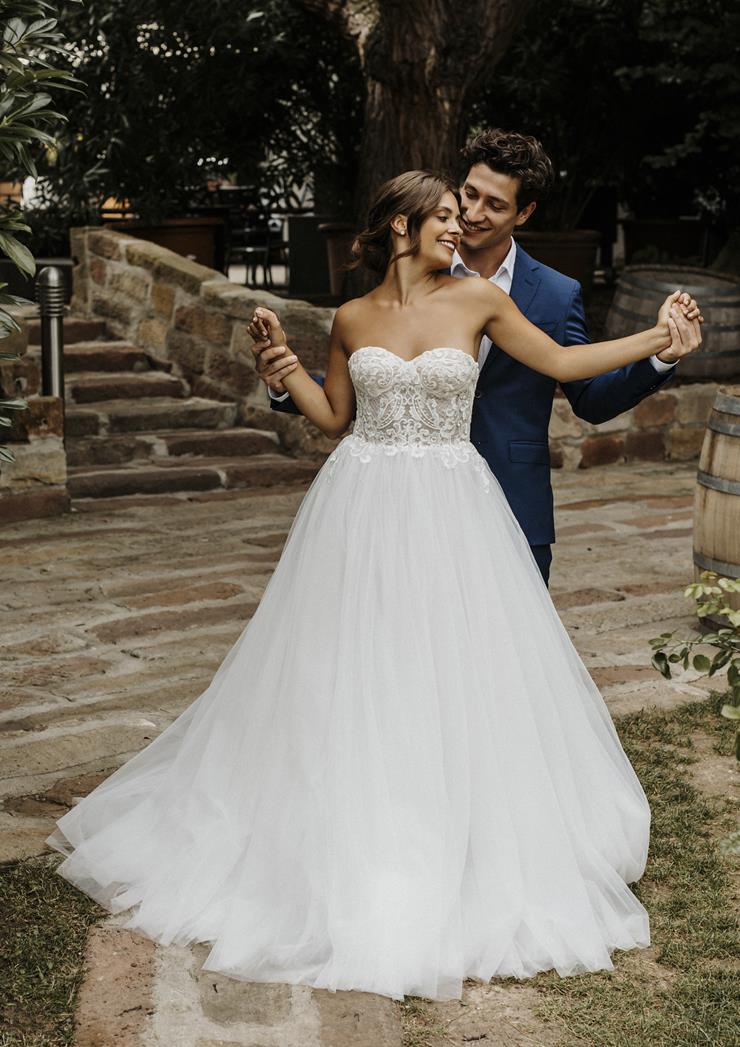 Pronovias ENCHANTMENT