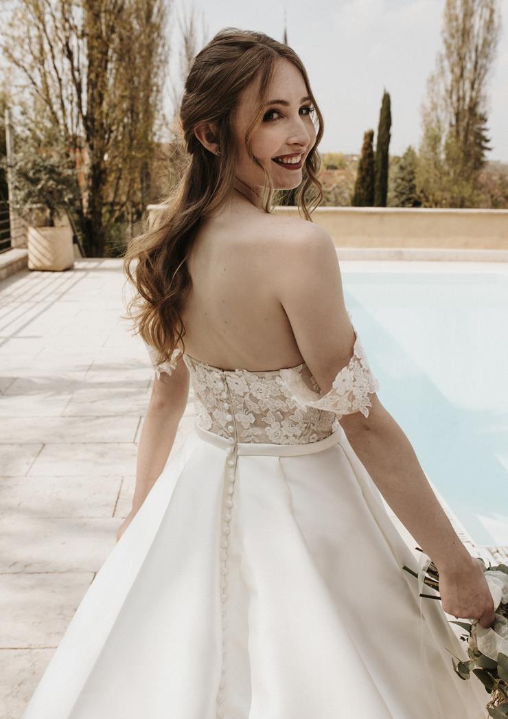 Pronovias ENTHUSIASM
