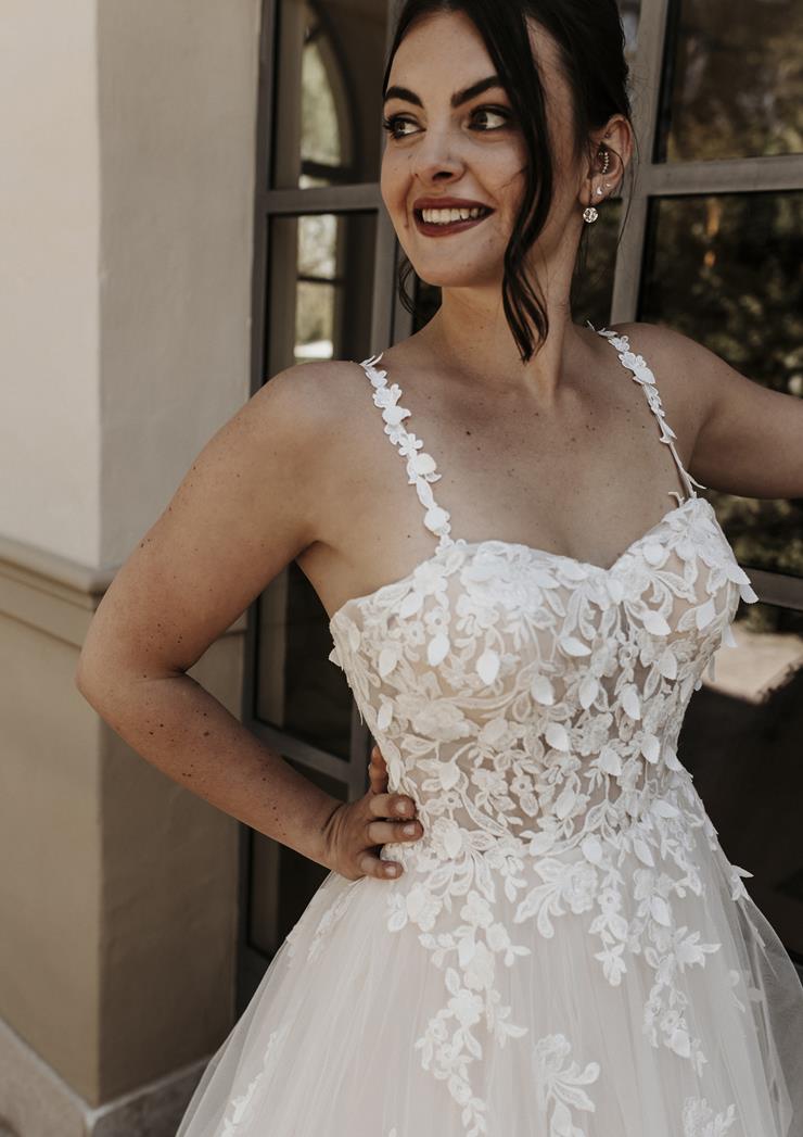 Pronovias FABULOUSNESS