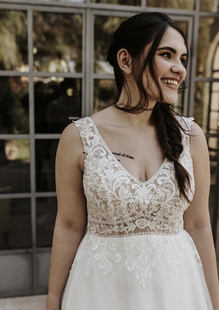 Pronovias INNOCENCE