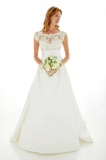 Lea-Ann Belter Style #Clio #1 frontface vertical thumbnail