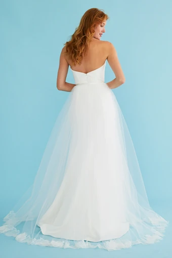 Lea-Ann Belter Style #Teegan #6 backface vertical thumbnail