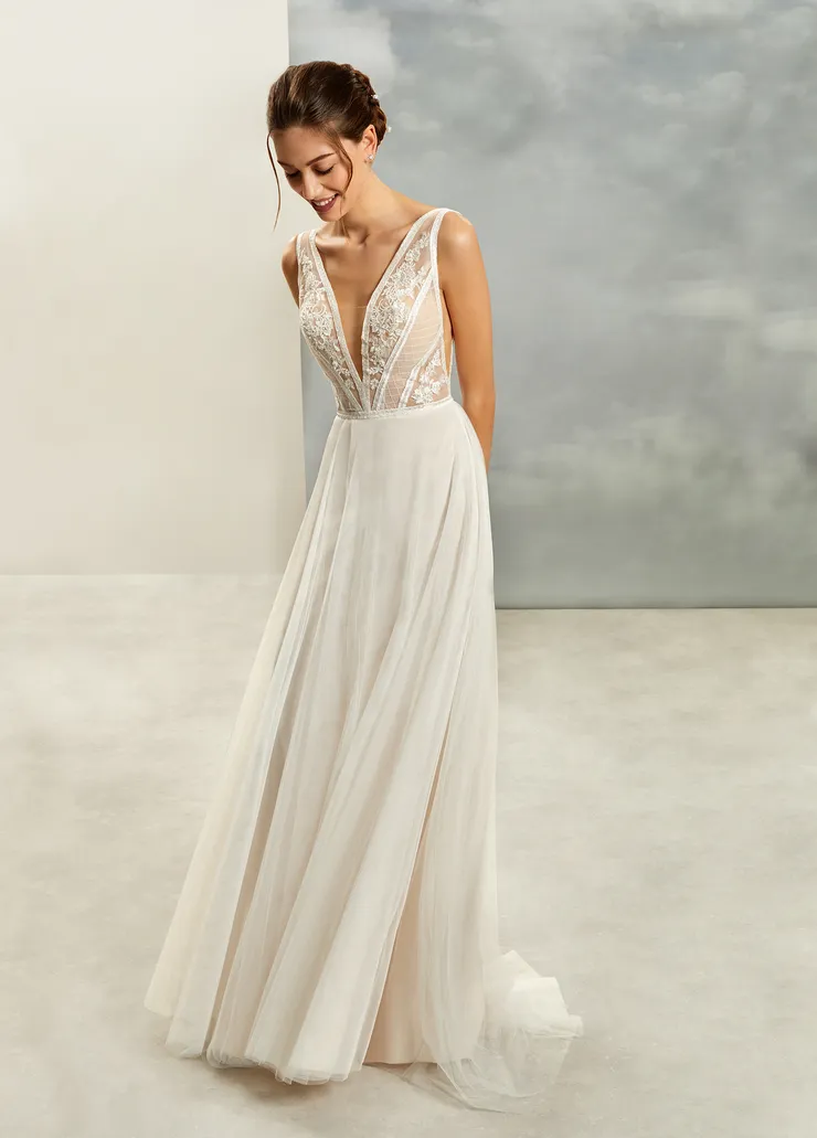 Demetrios Style #L1024 #3 vertical picture