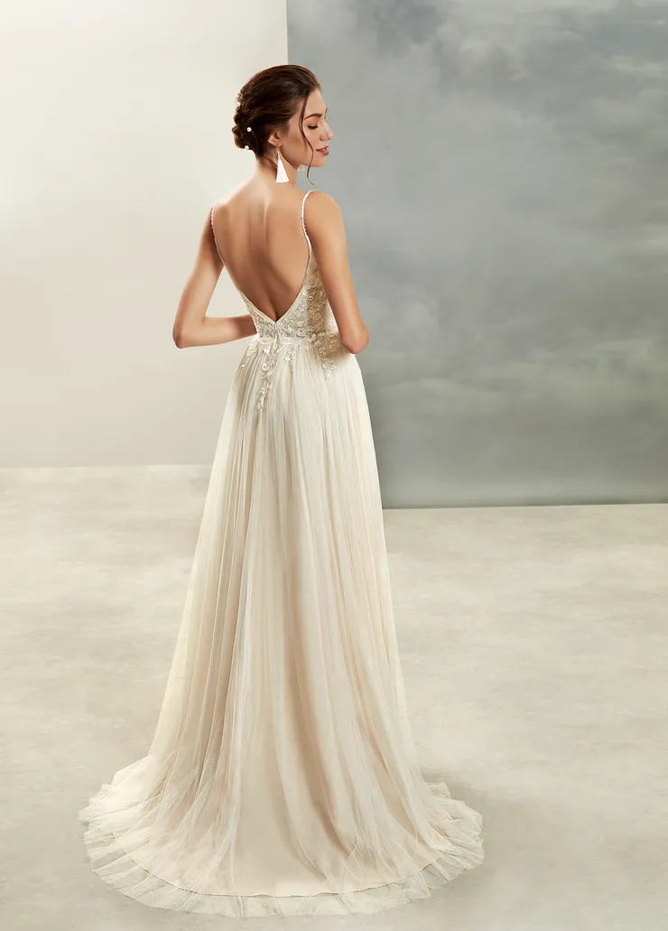 Demetrios Style #L1040 #1 vertical picture