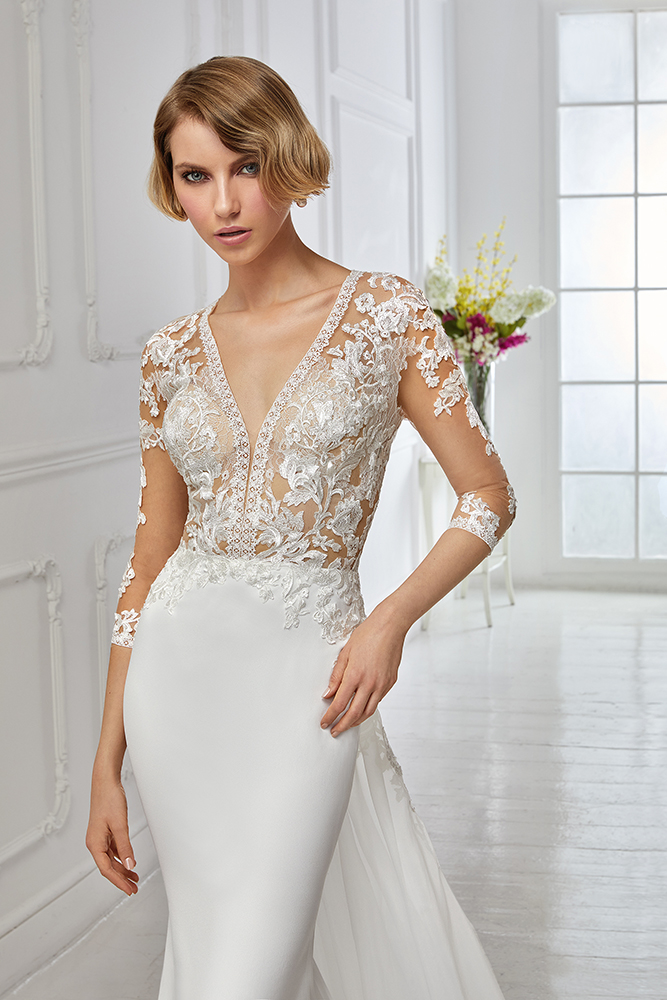 Demetrios Style #8087 #1 vertical picture