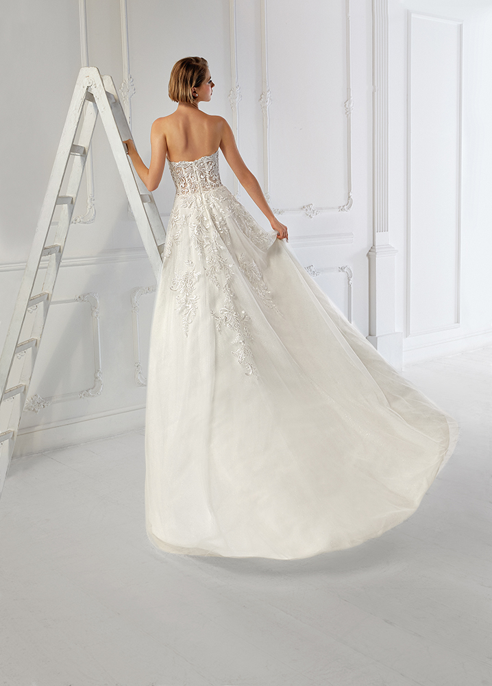 Demetrios Style #8094 #1 vertical picture