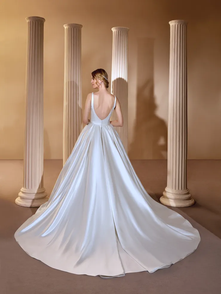 Demetrios Style #1172 #2 vertical picture