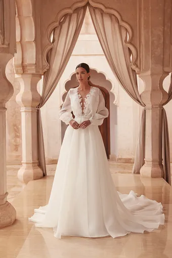 Demetrios CA050 #0 default vertical thumbnail