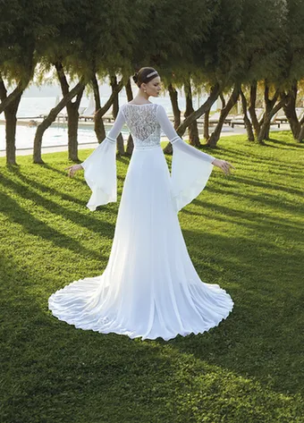 Demetrios CA051 #0 default vertical thumbnail