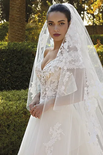 Demetrios COV123 #0 default vertical thumbnail