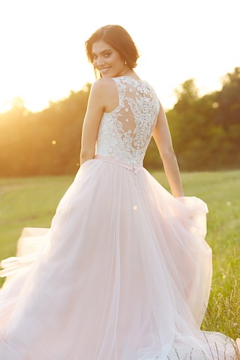 Allure Romance 2716