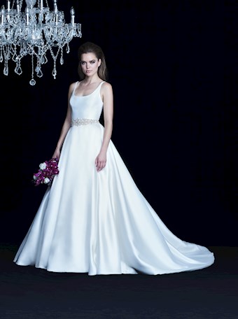 Paloma Blanca 4764