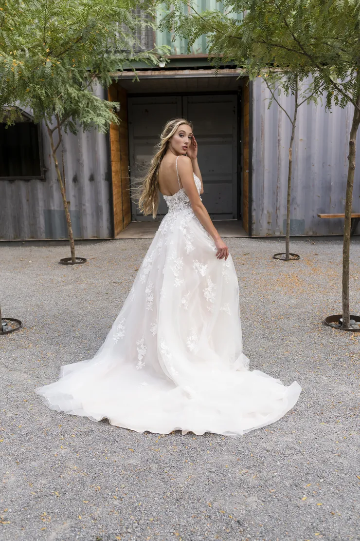 Mia Solano | LUV Bridal - Halsey | Luv Bridal