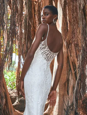 Pronovias Finglas #3 vertical thumbnail