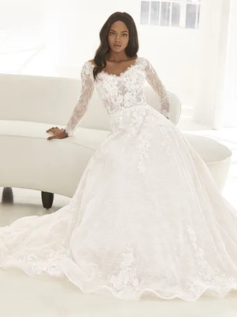 Pronovias Louise #1 vertical thumbnail