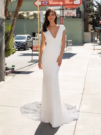 Pronovias Peters #0 default vertical thumbnail