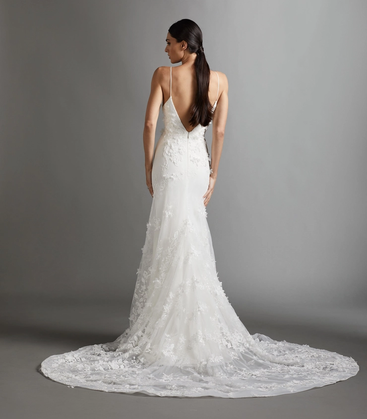 Lazaro 22151